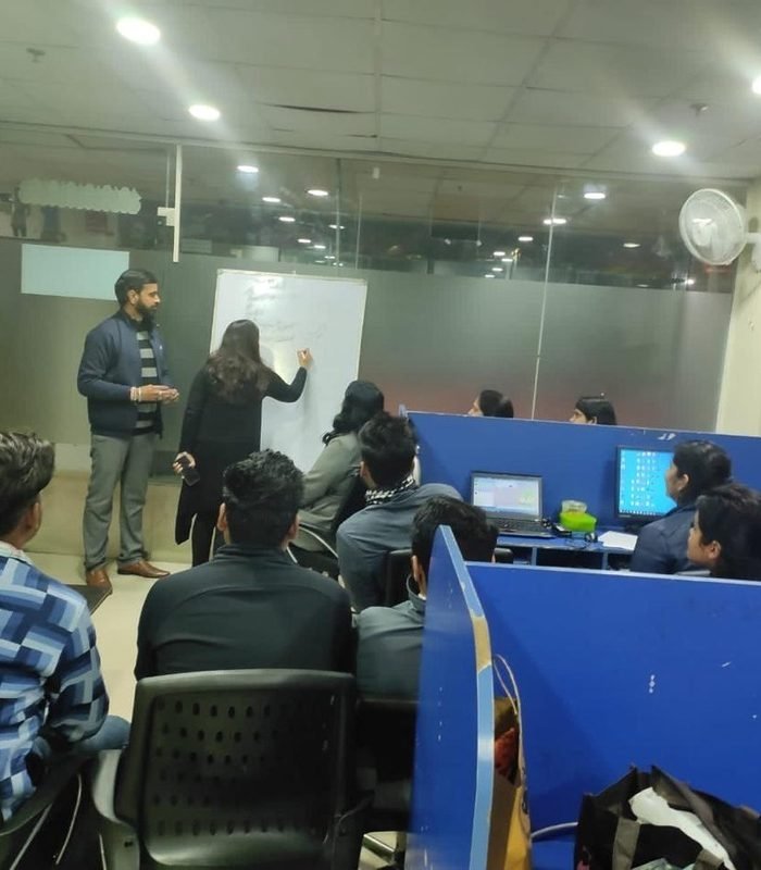 course-student-11